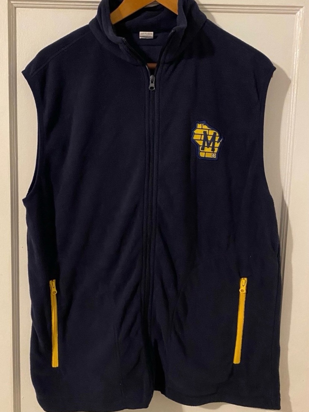 Milwaukee Brewers Stadium Giveaway Men’s XL Vest